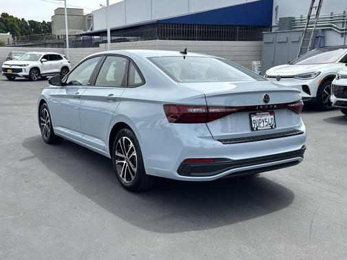Monument Gray 2025 Volkswagen Jetta 1.5T Sport