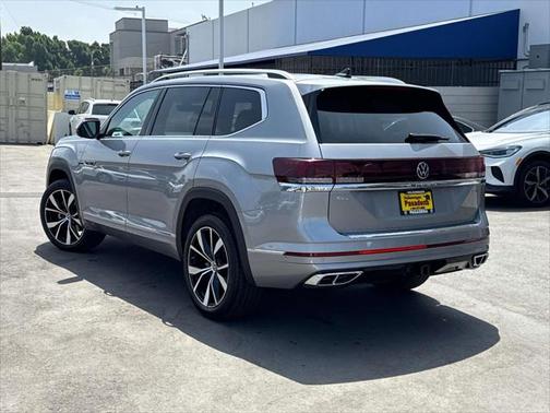 2025 Volkswagen Atlas 2.0T SEL Premium R-Line 4MOTION