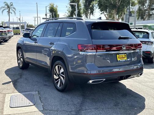 2026 Volkswagen Atlas 2.0T SE w/Technology 4MOTION