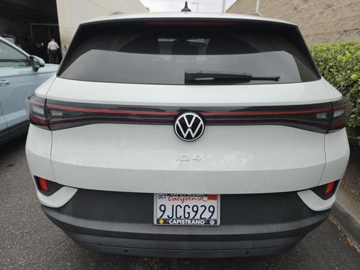 Pure White 2023 Volkswagen ID.4 AWD Pro