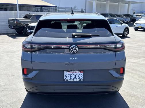 2023 Volkswagen ID.4 S