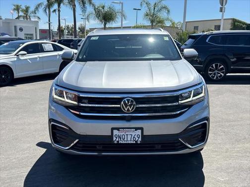 2022 Volkswagen Atlas Cross Sport 3.6L V6 SEL Premium R-Line