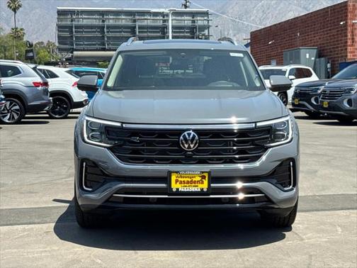 2025 Volkswagen Atlas 2.0T SEL Premium R-Line 4MOTION