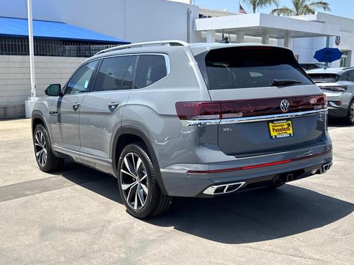 2025 Volkswagen Atlas 2.0T SEL Premium R-Line 4MOTION