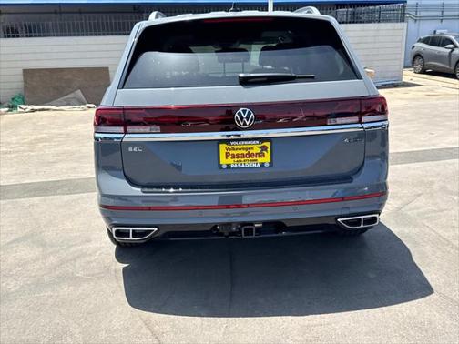 2025 Volkswagen Atlas 2.0T SEL Premium R-Line 4MOTION