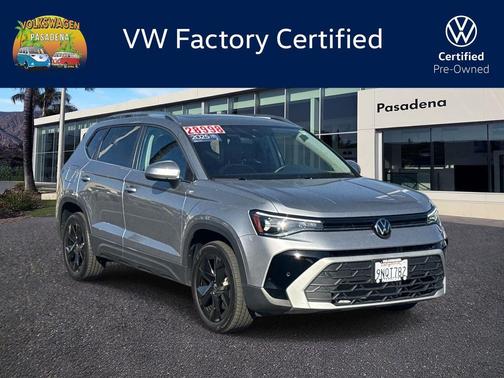 Pyrite Silver Metallic 2025 Volkswagen Taos 1.5T SE