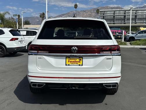 2025 Volkswagen Atlas 2.0T SEL Premium R-Line 4MOTION