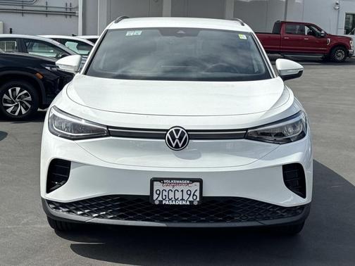 Pure White 2023 Volkswagen ID.4 Pro
