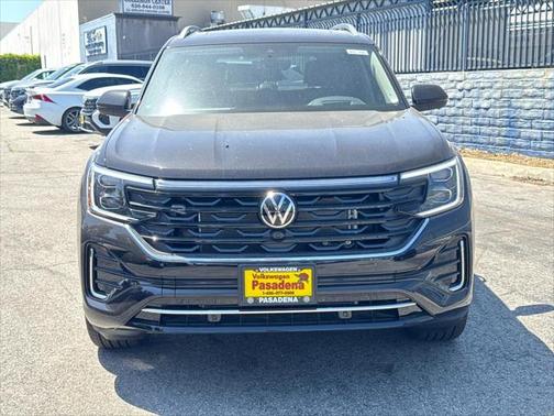 2025 Volkswagen Atlas 2.0T SEL Premium R-Line 4MOTION