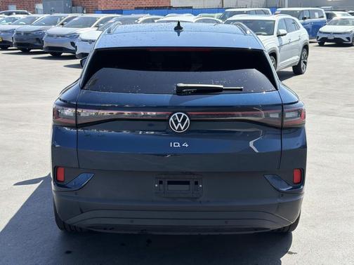 Tourmaline Blue Metallic 2023 Volkswagen ID.4 Pro