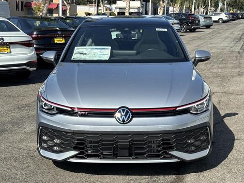 2025 Volkswagen Golf GTI 2.0T SE DSG