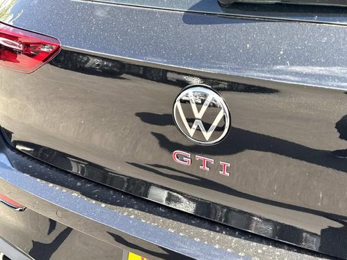 2025 Volkswagen Golf GTI 2.0T S DSG
