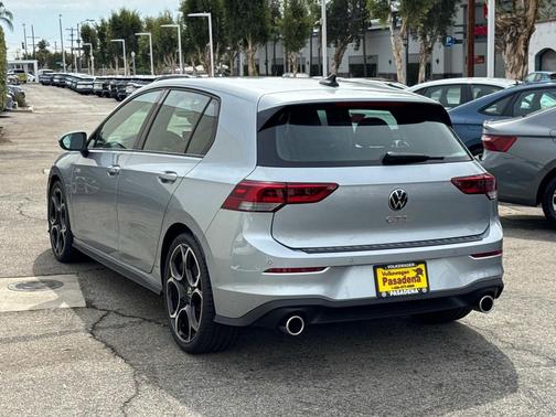 2025 Volkswagen Golf GTI 2.0T S DSG