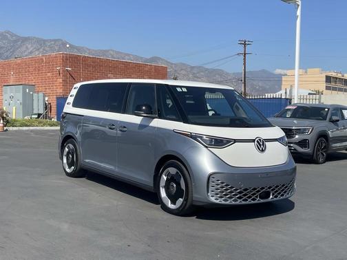 Silver 2025 Volkswagen ID. Buzz Pro S Plus