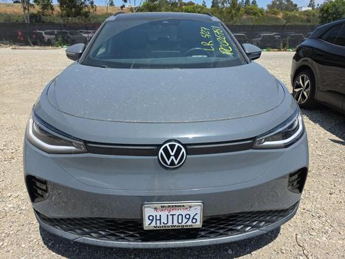 Pure Gray 2023 Volkswagen ID.4 Pro S