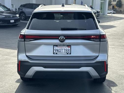 2025 Volkswagen Tiguan 2.0T S