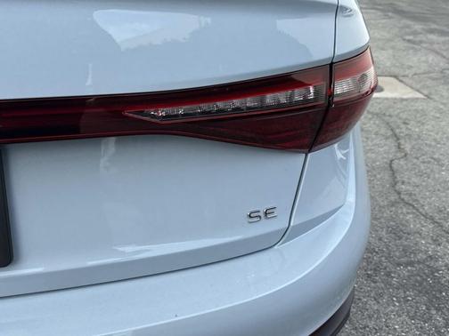 2026 Volkswagen Jetta 1.4T SE