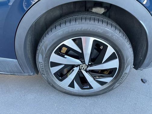 2023 Volkswagen ID.4 AWD Pro