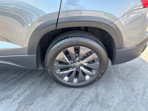 2023 Volkswagen Taos 1.5T S