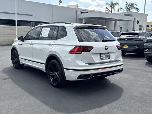 2023 Volkswagen Tiguan 2.0T SE R-Line Black