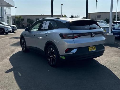 2022 Volkswagen ID.4 Pro