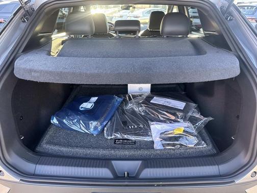 2026 Volkswagen ID.4 Pro