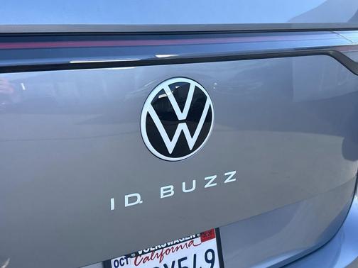 2025 Volkswagen ID. Buzz Pro S