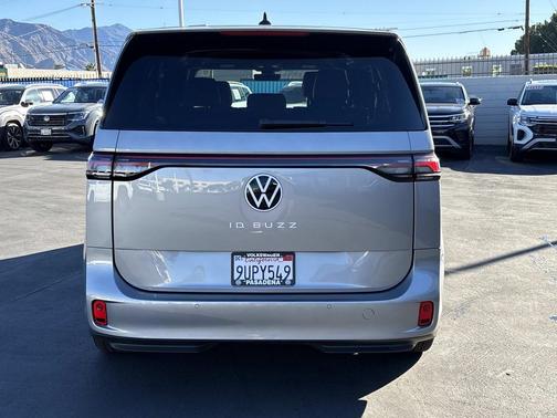 2025 Volkswagen ID. Buzz Pro S