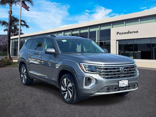 Gray 2025 Volkswagen Atlas 2.0T SE w/Technology
