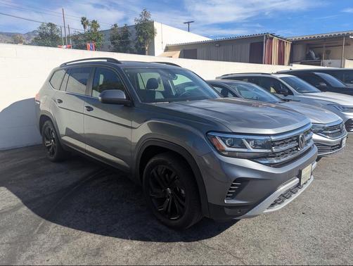 2023 Volkswagen Atlas 3.6L SE w/Technology