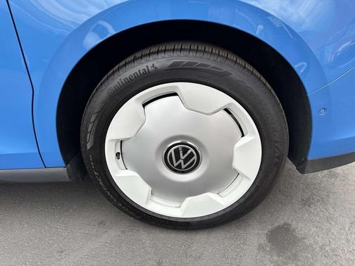 Cabana Blue 2025 Volkswagen ID. Buzz 1st Edition with 4MOTION