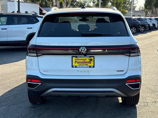 2025 Volkswagen Taos 1.5T SEL