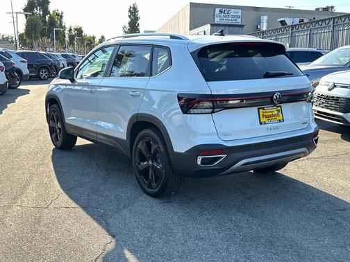 2025 Volkswagen Taos 1.5T SEL