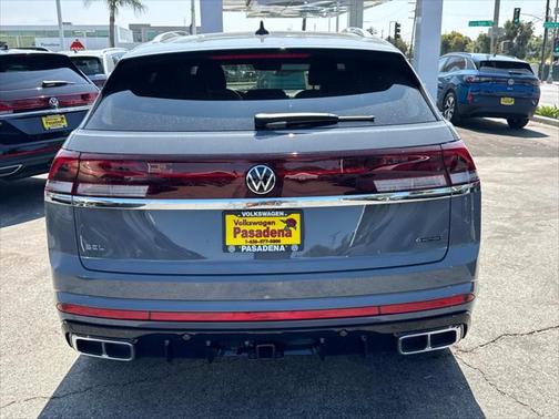 2025 Volkswagen Atlas Cross Sport 2.0T SEL Premium