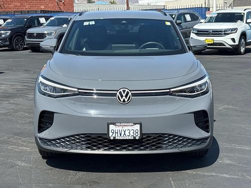 2023 Volkswagen ID.4 Pro