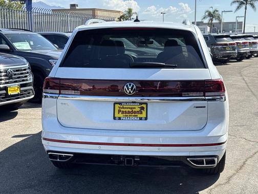 2026 Volkswagen Atlas 2.0T SEL Premium R-Line 4MOTION