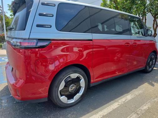 Cherry Red 2025 Volkswagen ID. Buzz Pro S