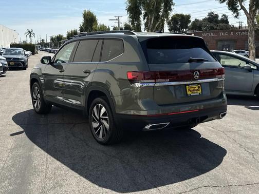 2026 Volkswagen Atlas 2.0T SE w/Technology 4MOTION