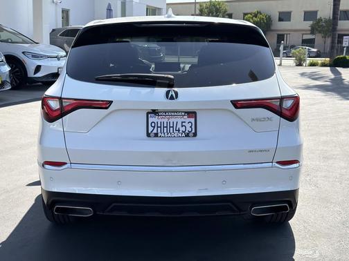 Platinum White Pearl 2023 Acura MDX Technology Package