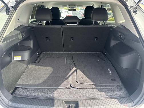 Pure White 2025 Volkswagen Tiguan 2.0T S 4MOTION