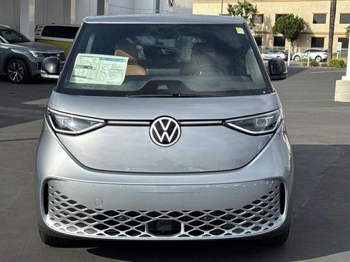2025 Volkswagen ID. Buzz Pro S