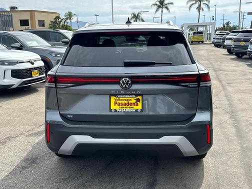 2025 Volkswagen Tiguan 2.0T SE 4MOTION