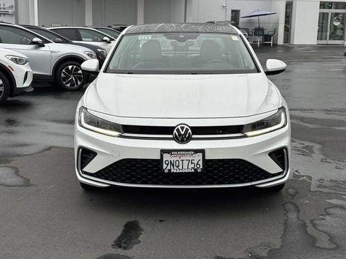 2025 Volkswagen Jetta 1.5T SE
