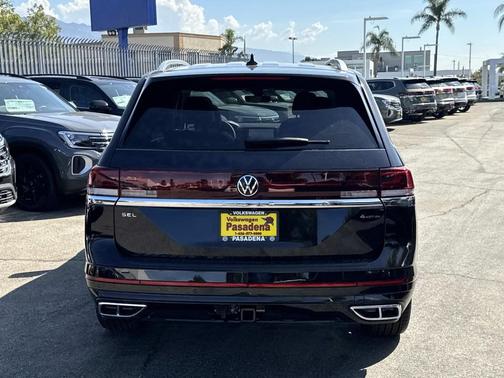 2026 Volkswagen Atlas 2.0T SEL Premium R-Line 4MOTION