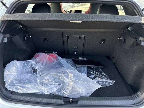 2025 Volkswagen Golf GTI 2.0T SE DSG
