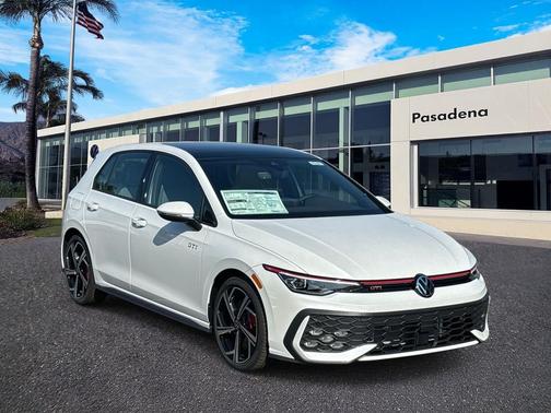 2025 Volkswagen Golf GTI 2.0T SE DSG