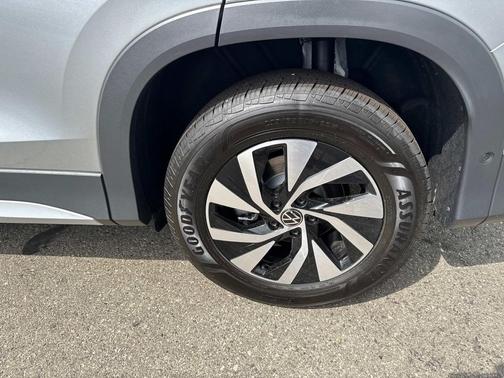 2025 Volkswagen Tiguan 2.0T S 4MOTION