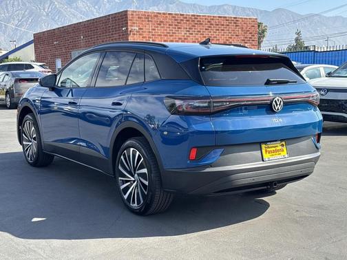 2025 Volkswagen ID.4 AWD Pro