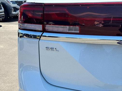 2024 Volkswagen Atlas 2.0T SEL Premium R-Line 4MOTION