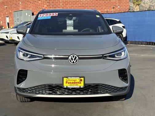 2023 Volkswagen ID.4 Pro S Plus